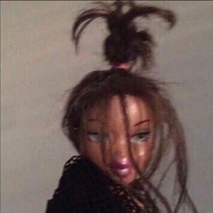 Meet your Posher, Jasmin